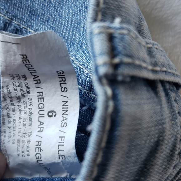 Girls shorts bundle - Picture 10 of 11